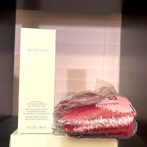 Mary Kay Mint Bliss Energizing Lotion